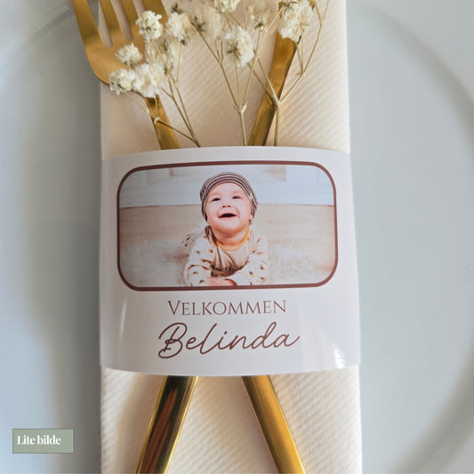 Serviettbånd med bilde og navn – Dåp og Navnefest